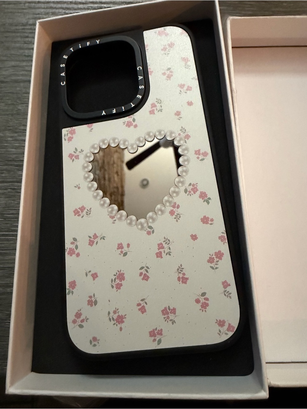 NIB CASETiFY For IPhone 16 Pro Max Case - Mirror Pearly Heart - Picture 2 of 6